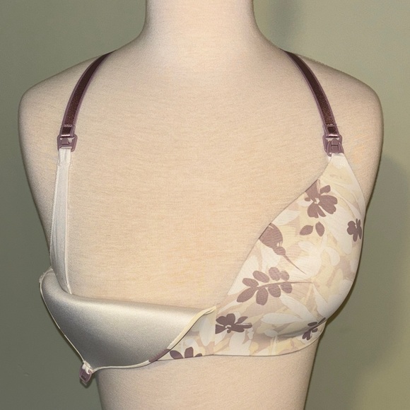 AUDEN Elegant Floral Women's nursing wireless  Bra in Cream and Purple size 32D - Picture 9 of 10